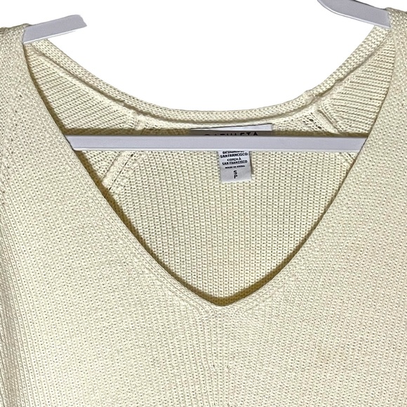 Athleta Ivory Switchback Merino Wool Cotton Blend Sweater Oversized sz Small - Picture 3 of 11